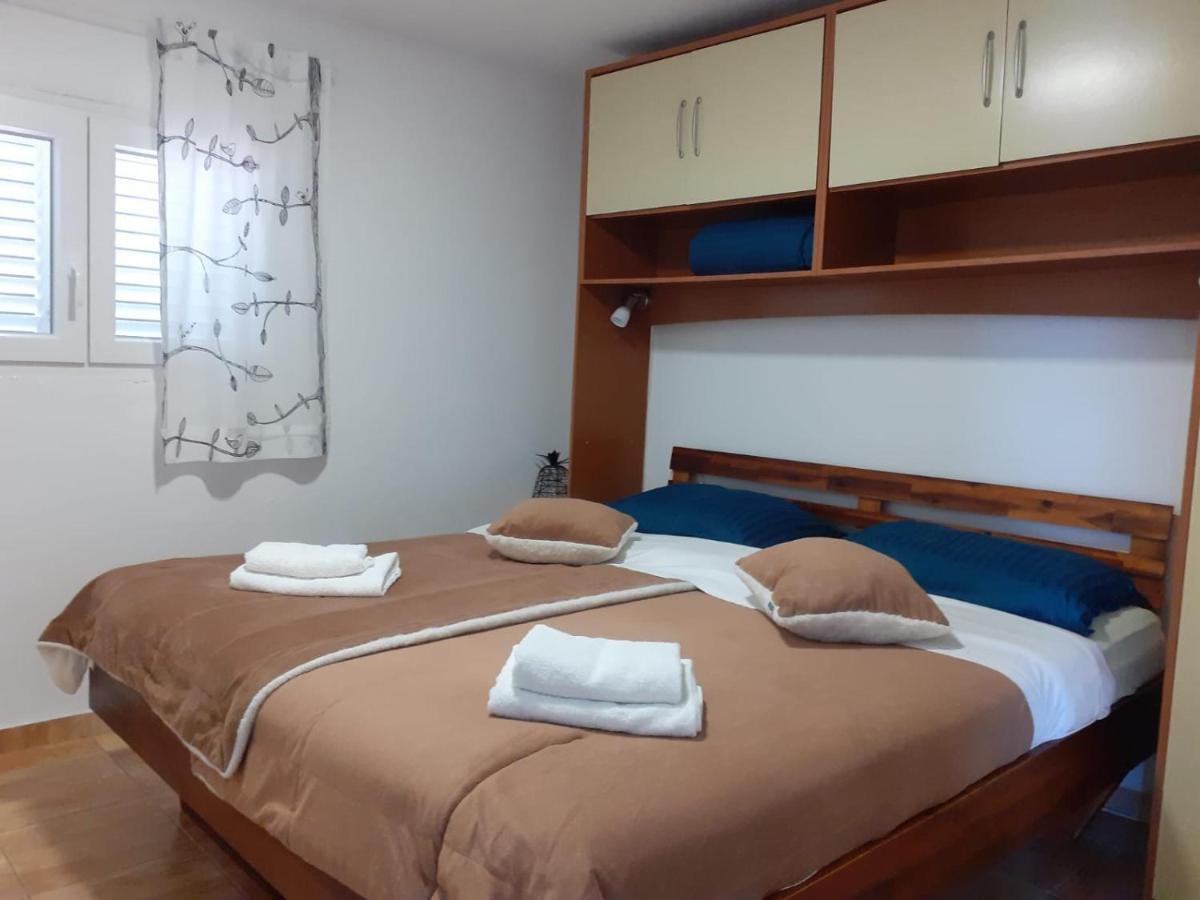 Villa Panorama Паг Екстериор снимка